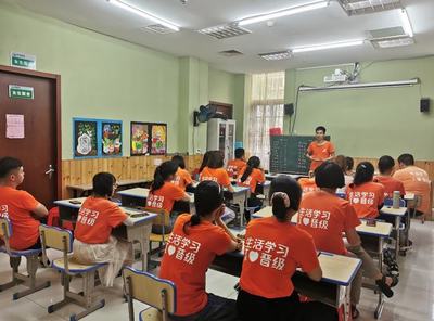 周末托管老师工作要点 维护与托管全解析